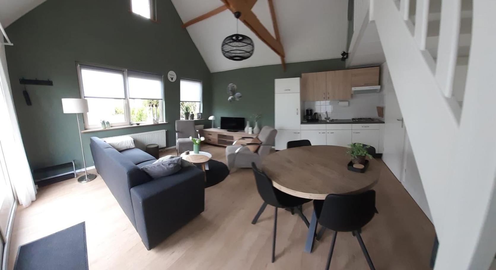 4-Persoons Vakantiehuisje Simmerwille Tzummarum Esterno foto