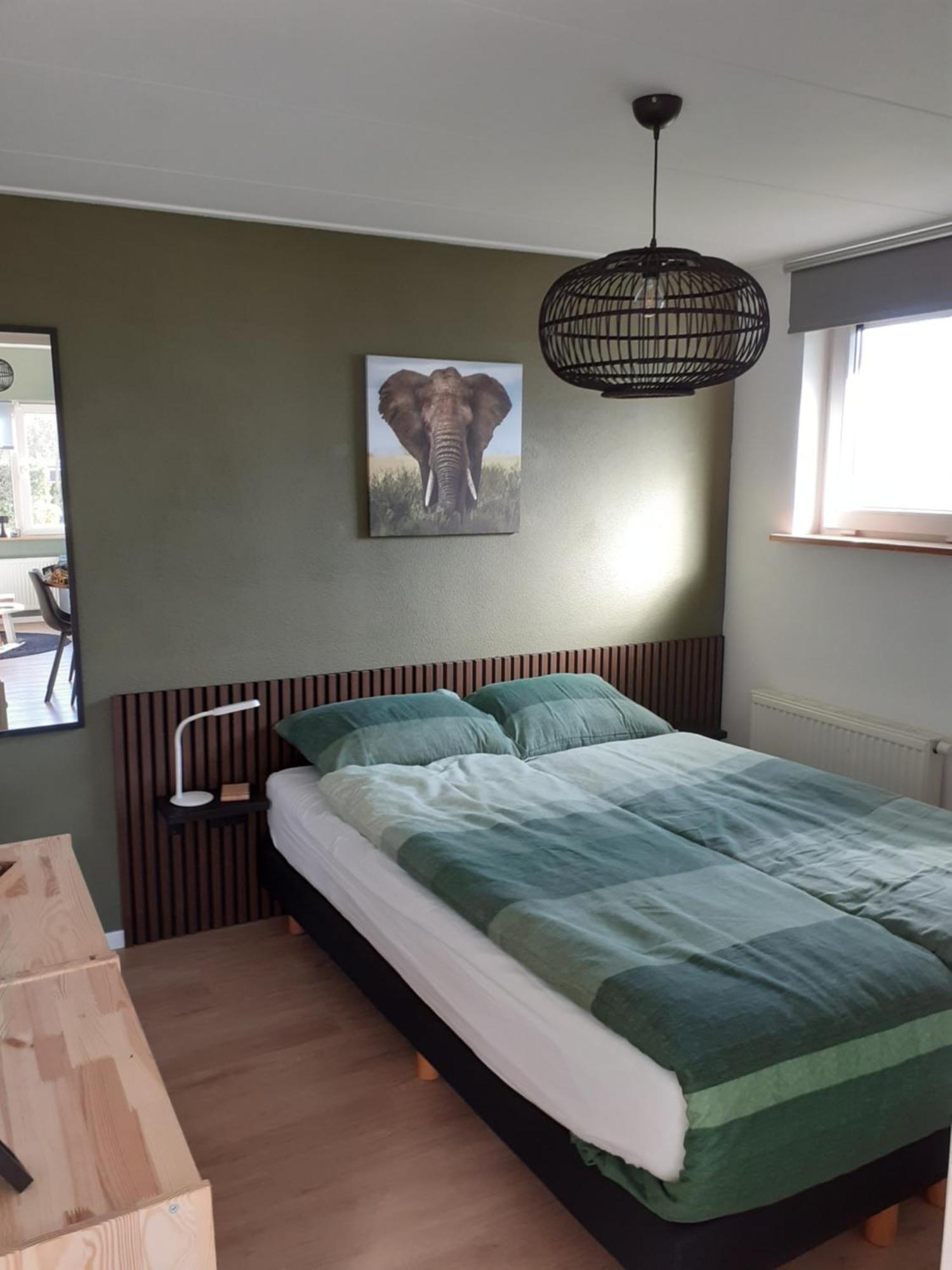 4-Persoons Vakantiehuisje Simmerwille Tzummarum Esterno foto