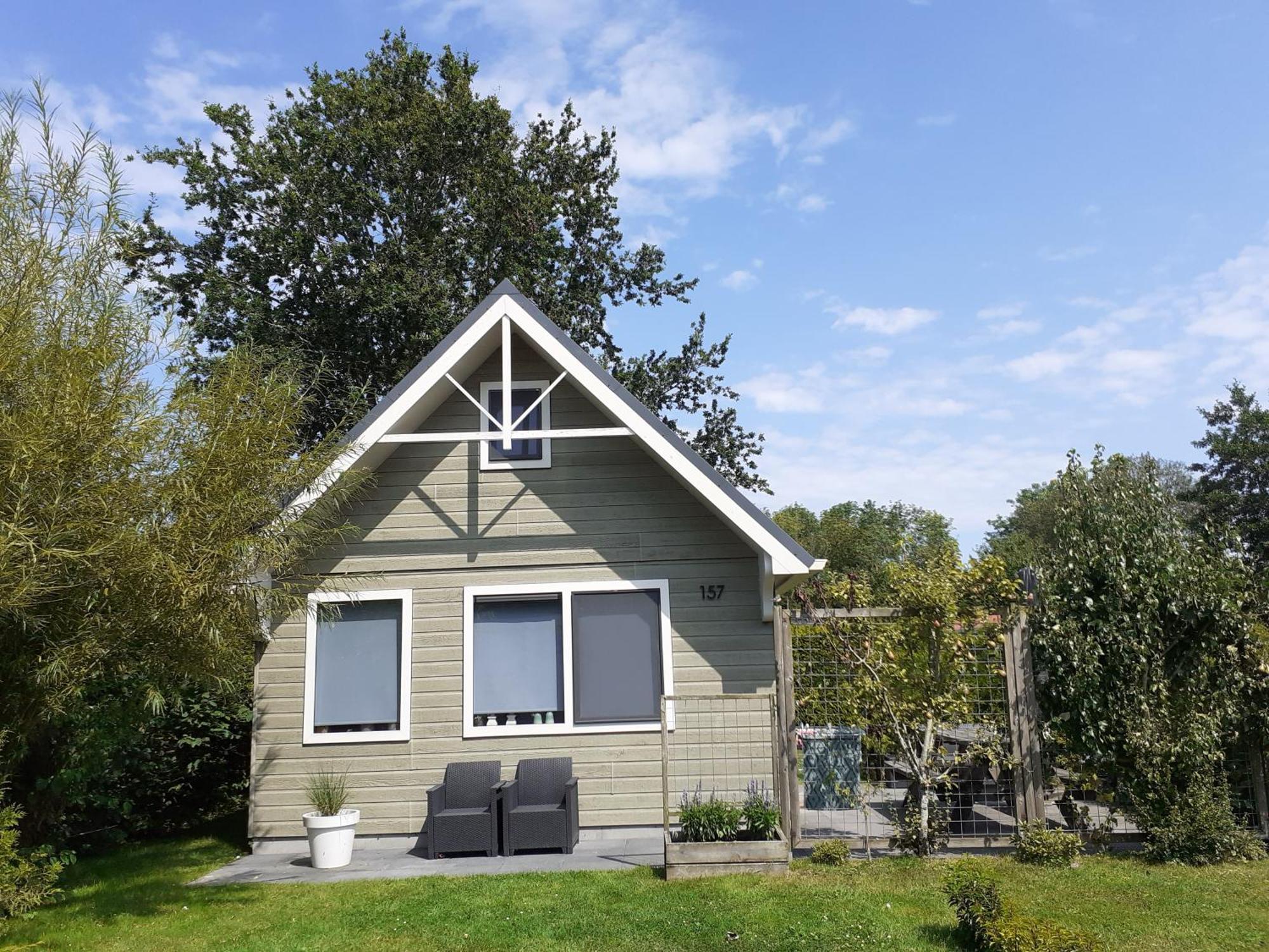 4-Persoons Vakantiehuisje Simmerwille Tzummarum Esterno foto